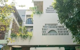 Gom House By Brio